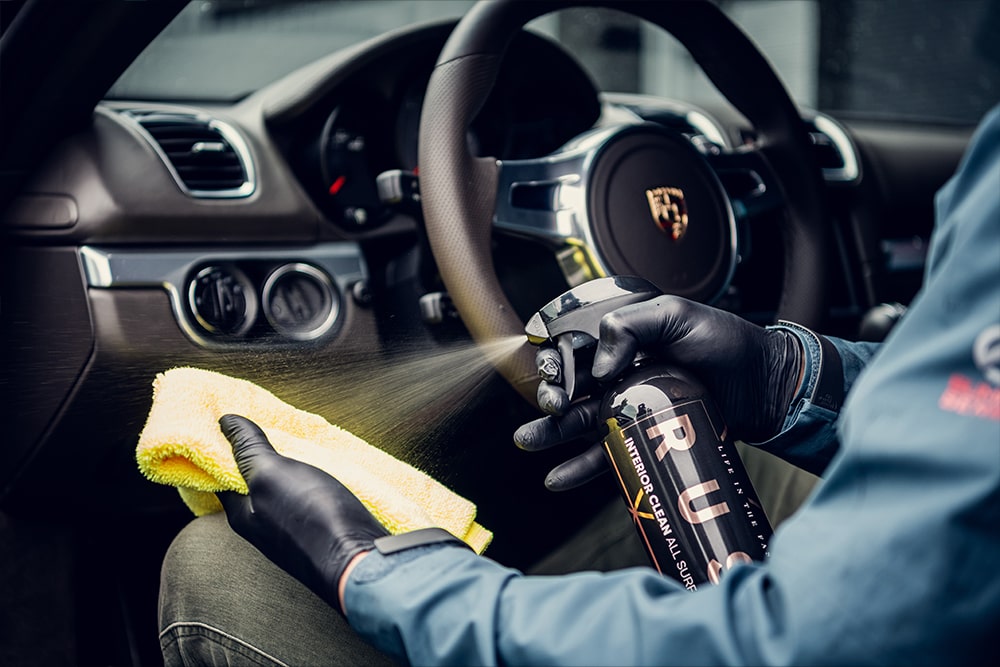 auto interieur reinigen